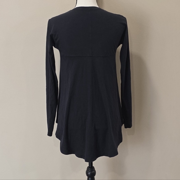 Lululemon Acadia  Black High Low Long Sleeve  Swing Tee - Picture 5 of 6
